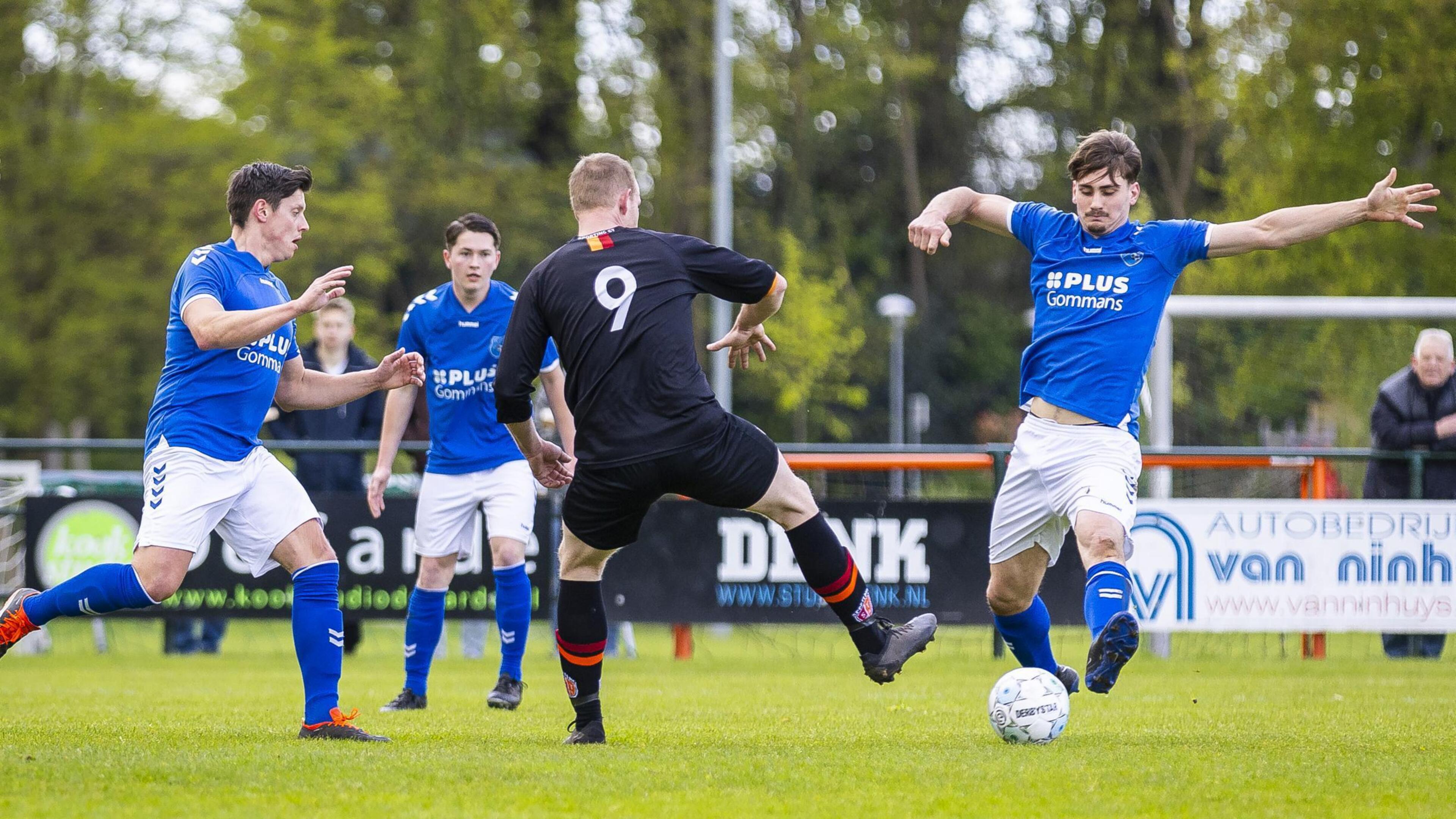 Helden loopt eerste puntverlies op in teleurstellend duel: ‘Ik vind dat we twee punten hebben verlor